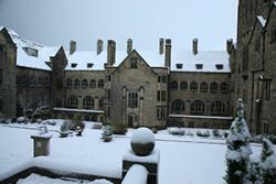 Sbow covers the University's Inner quad.